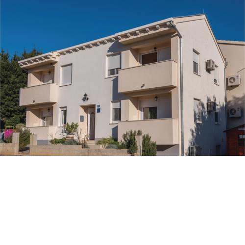 One-Bedroom Apartment in Orebic