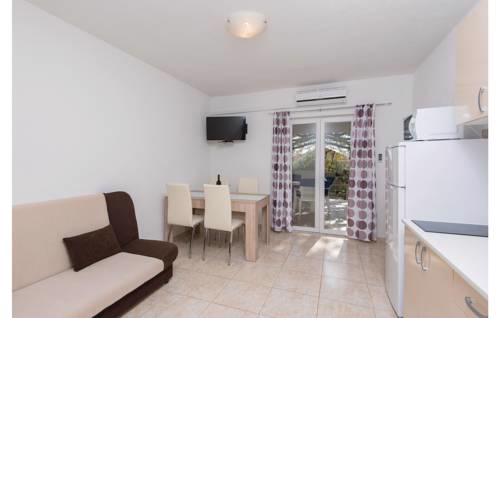 One-Bedroom Apartment in Orebic