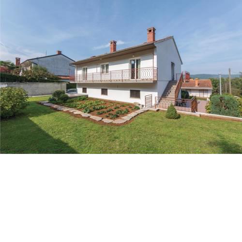 One-Bedroom Apartment in Pazin