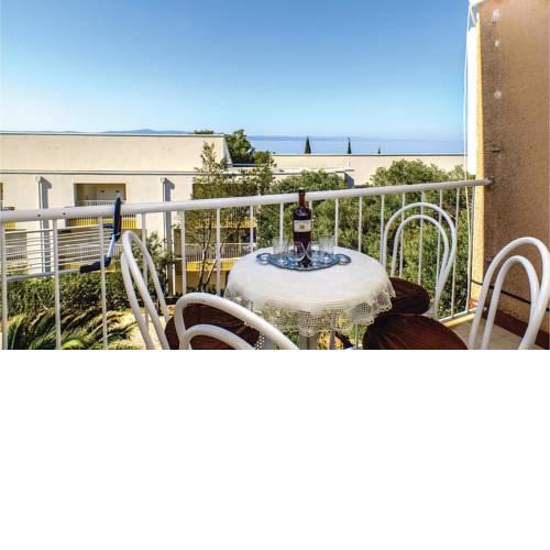 One-Bedroom Apartment in Podgora