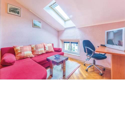 One-Bedroom Apartment in Pula