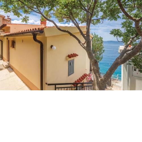 One-Bedroom Apartment in Starigrad