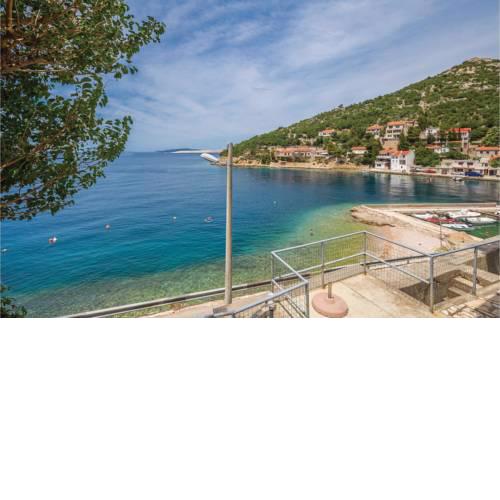 One-Bedroom Apartment in Starigrad