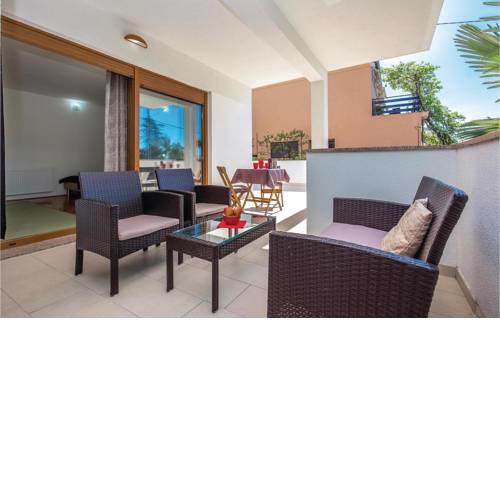 One-Bedroom Apartment with Sea View in Dramalj