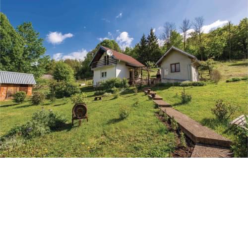 One-Bedroom Holiday Home in Kaluderovac