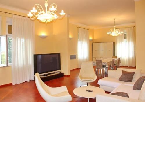 Penthouse Ivana