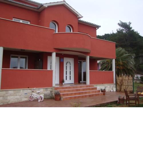 Petra Apartment