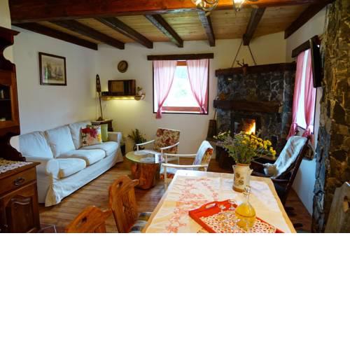 plitvice cottage iggy