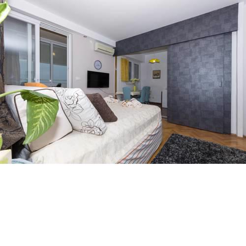 Rada Residence