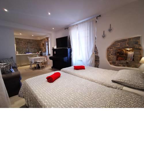 Romantic studio apartment