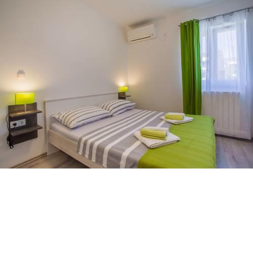 Room Elelina