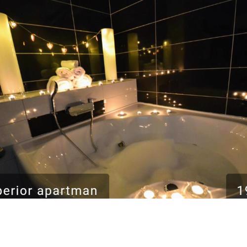 Room with jacuzzi on the beach