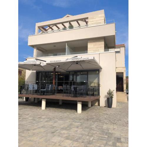 Rooms & Restaurant Matanovi Dvori
