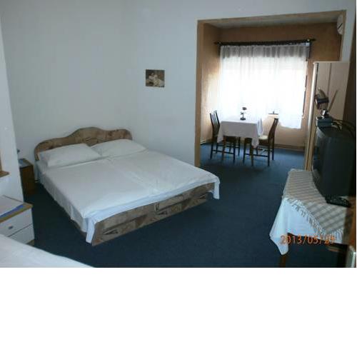 Rooms San