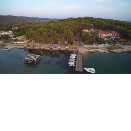 Sea Breeze Holiday Home