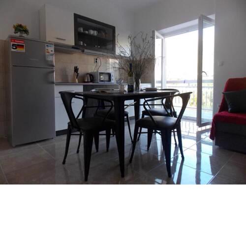 Sea-view Villa in Podstrana near Saint Martin Beaches