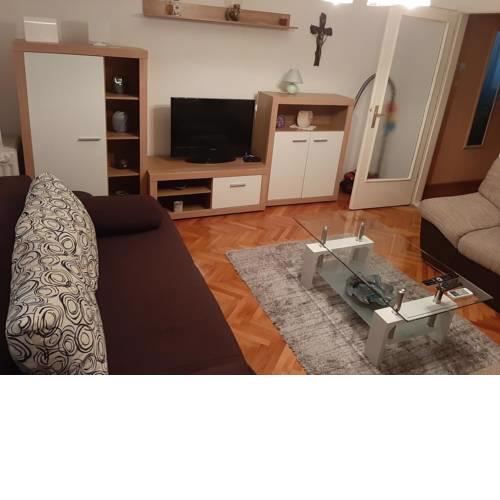 Seaside holiday house Kastel Stafilic, Kastela - 16306