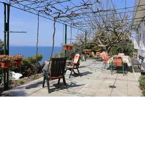 Seaside holiday house Nemira, Omis - 9504