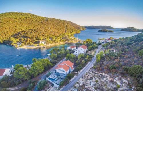 Seaside house with a swimming pool Pasadur, Lastovo - 15847