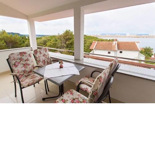 Seaview Apartment Omisalj 3623-1