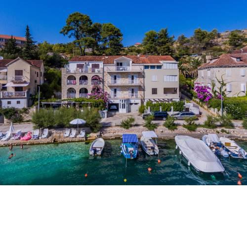 Seaview apartments