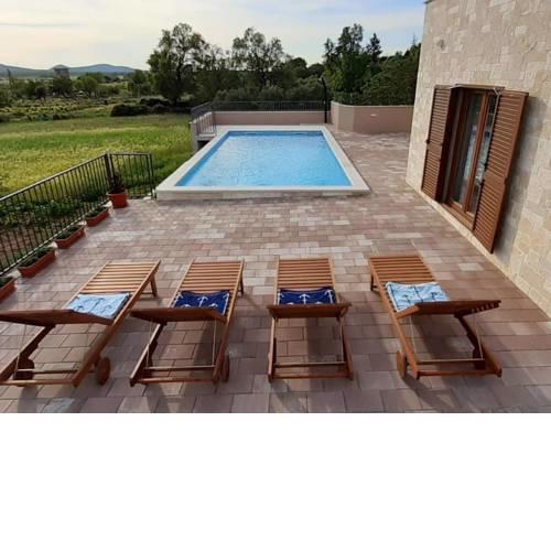 Secluded Villa in Stankovci with Private Swimming Pool