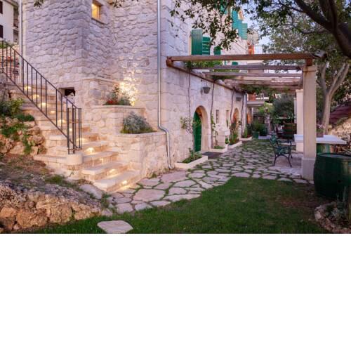 Serendipity - Luxury Stone Villa - a place where you can be yourself or feel like home