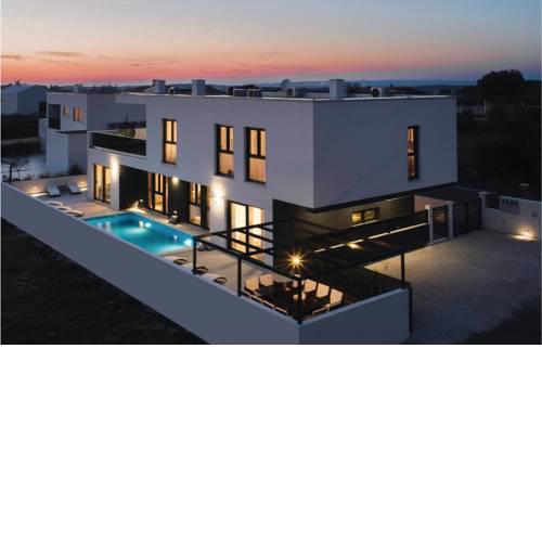 Seven-Bedroom Holiday Home in Pula