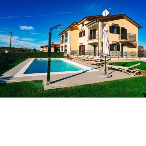 Silvia II with Private Pool