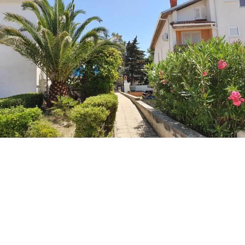 Simic Apartments