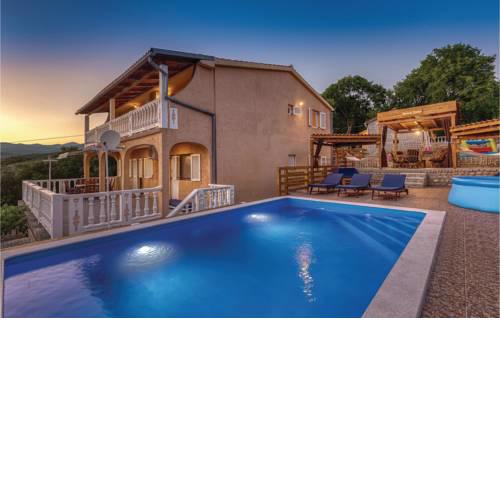Six-Bedroom Holiday Home in Donji Zagon