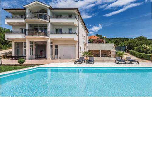 Six-Bedroom Holiday Home in Glavina Donja