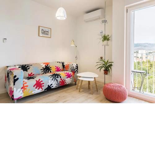 Luxury 3 bedroom apartment with sea view