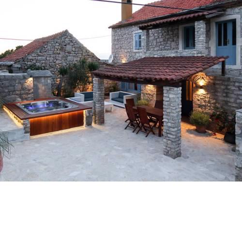 Stone house Antonela