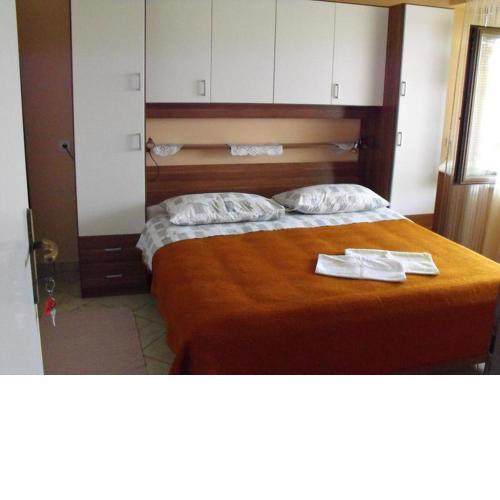 Stone House Gregov - Bedroom 1