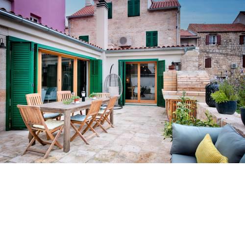Stone Villa Lemon with pool in Vis