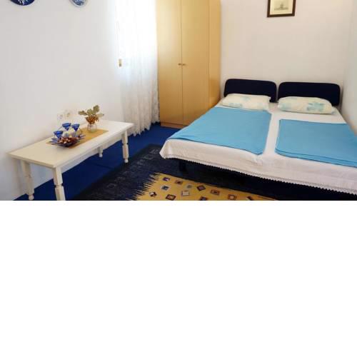 Studio Apartman Ema
