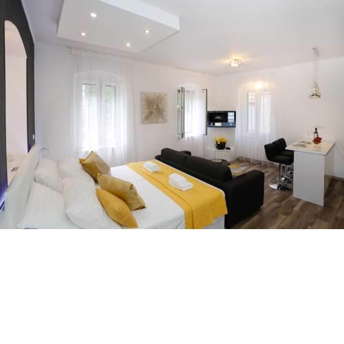 Studio Apartman Fictilis