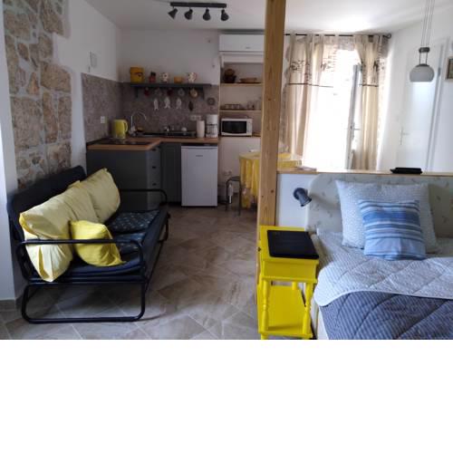 Studio apartmani Šverko