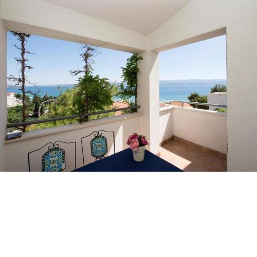 Studio apartment in Duce with sea view, balcony, air conditioning, WiFi 132-1