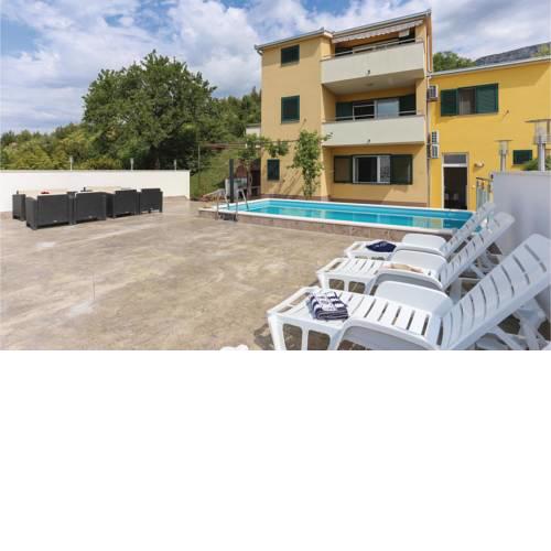 Studio Apartment in Solin
