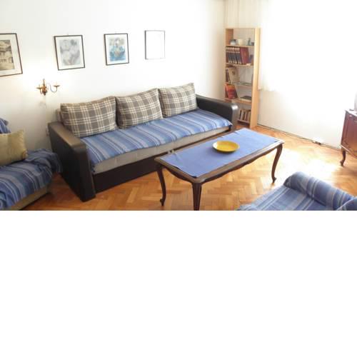 Studio Apartment Square