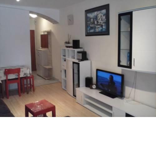 Studio Cres