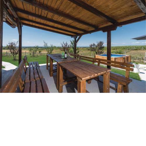 Studio Holiday Home in Bratina