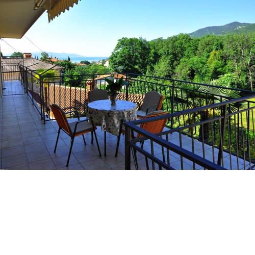 Apartments with a parking space Opric, Opatija - 7728
