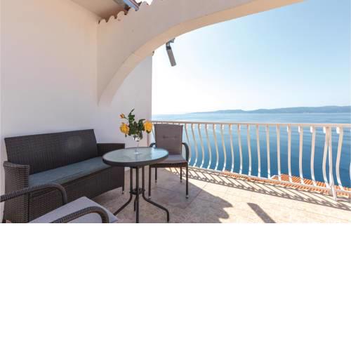 Studio Pisak with Sea view 09