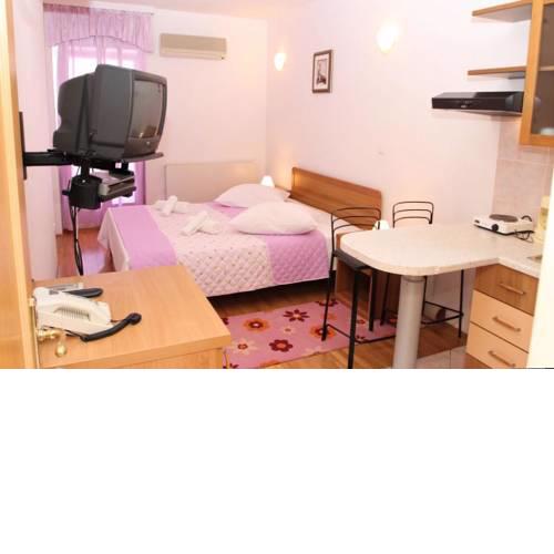 Studio Podstrana 8677c