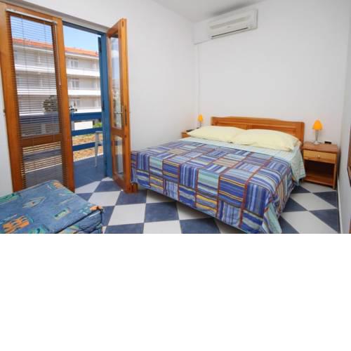 Studio Sucuraj 6852i