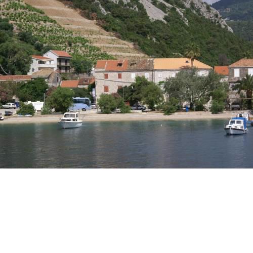 Studio Trstenik 4511a
