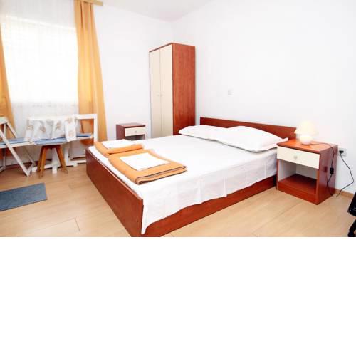 Studio Tucepi 6695a
